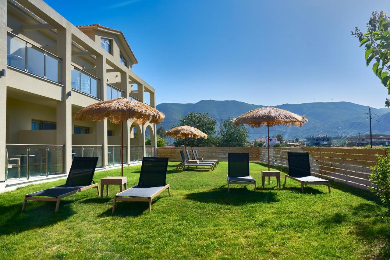 Grapevines Hotel Аликанас Екстериор снимка